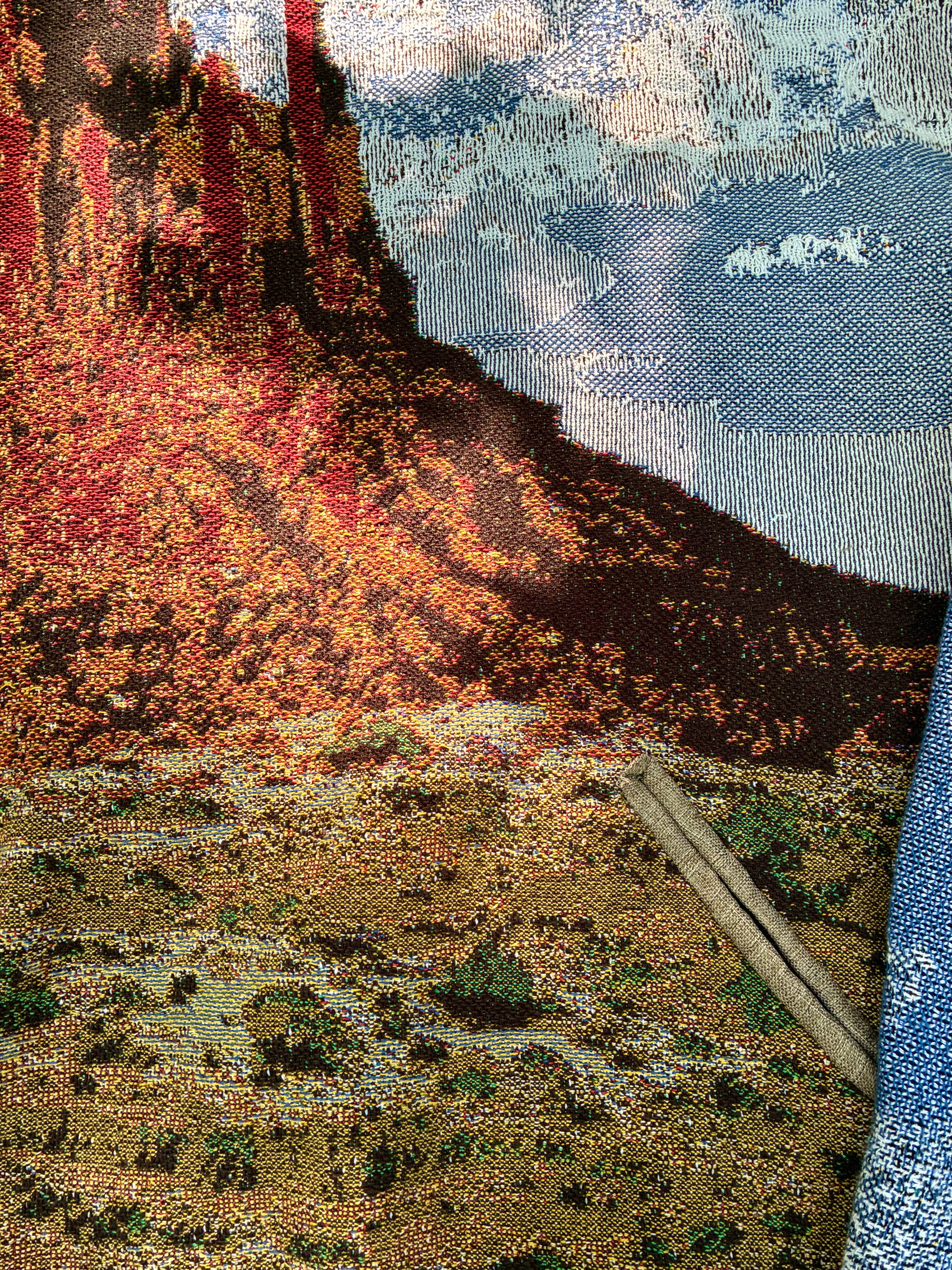 CANYON HOODIE